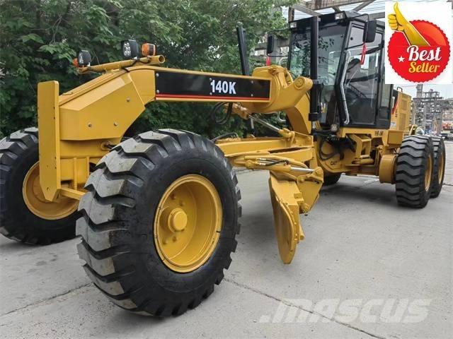 CAT 140 K 平地机/推土机
