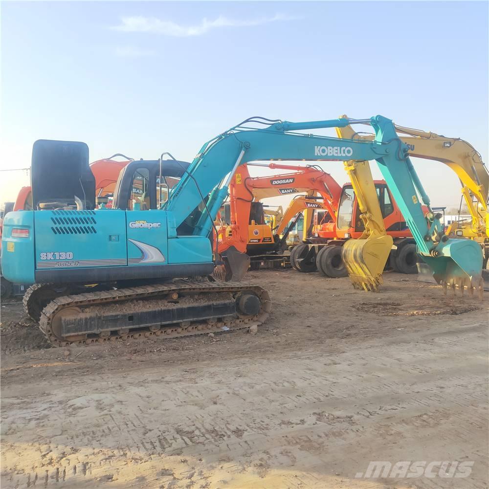 Kobelco SK130 履带挖掘机