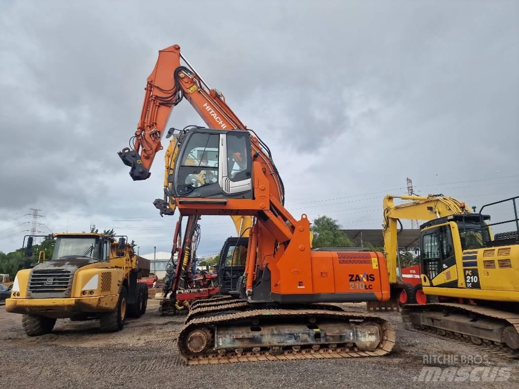 Hitachi ZX 210 LC 履带挖掘机