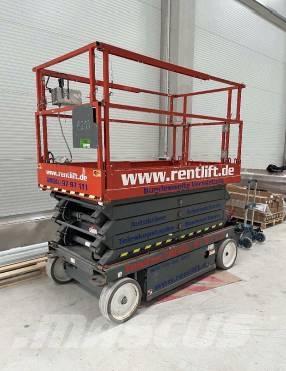 SkyJack SJ III 4632 剪叉式升降机