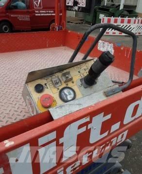 SkyJack SJ III 4632 剪叉式升降机