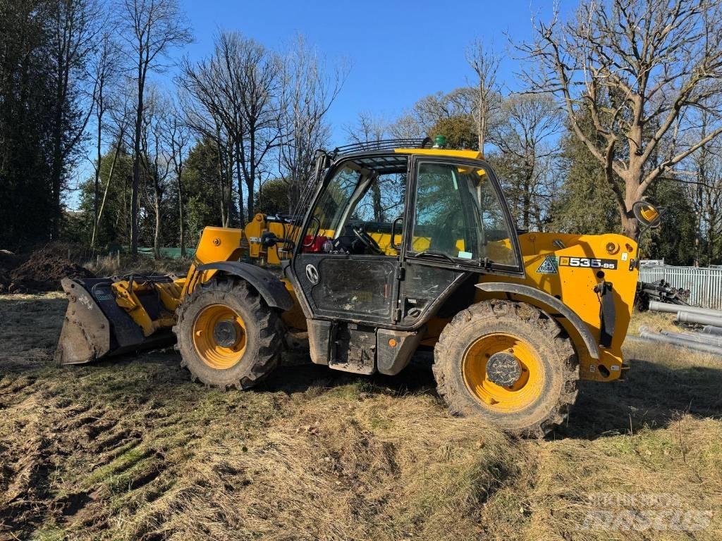 JCB 535-95 伸缩臂叉装车|叉装车