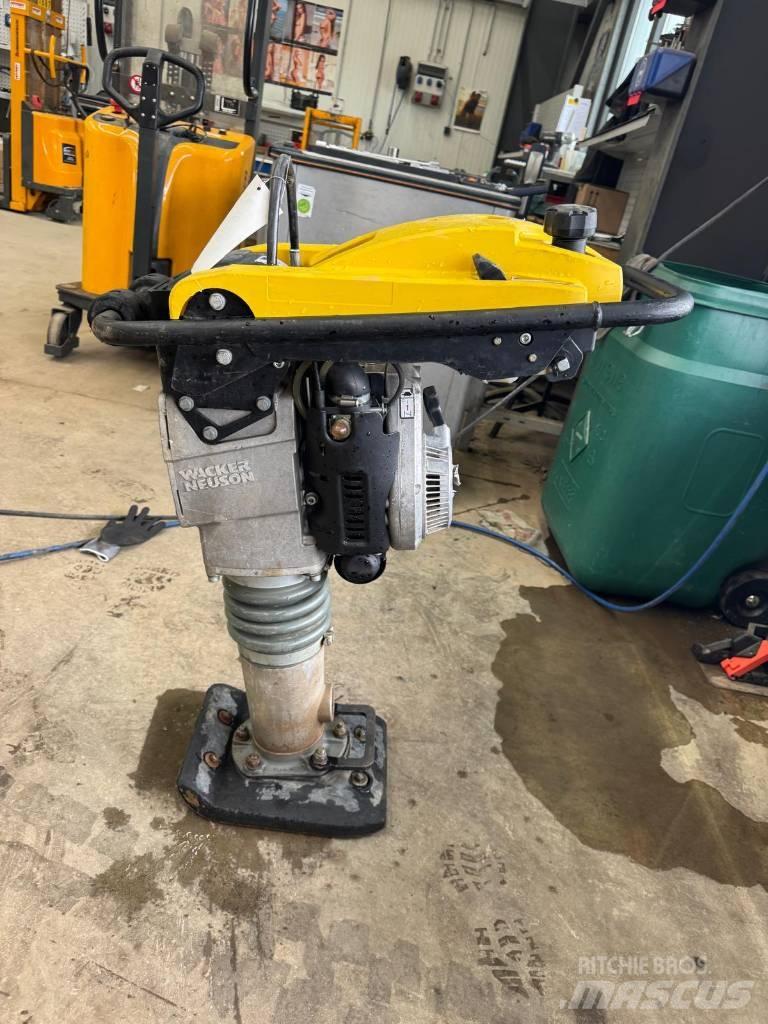 Wacker Neuson BS50-2 匝道机