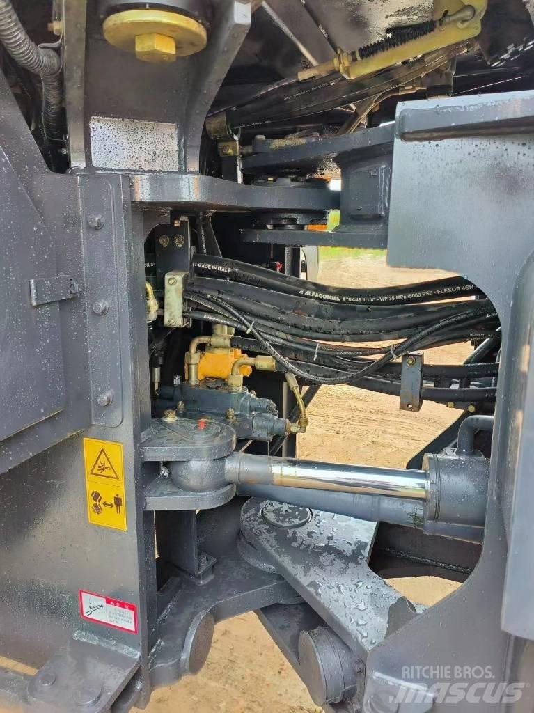 LiuGong CLG 856 H 轮式装载机