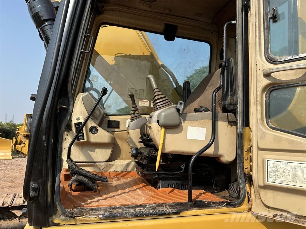 CAT 330 B 履带挖掘机
