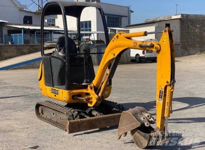 JCB 8018 小型挖掘机