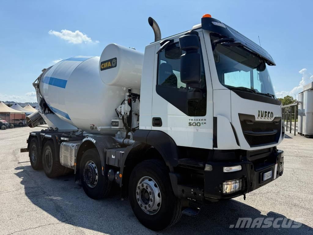 Iveco Trakker 500 混凝土搅拌车