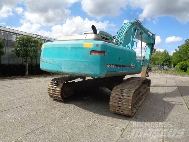 Kobelco SK250NLC 履带挖掘机