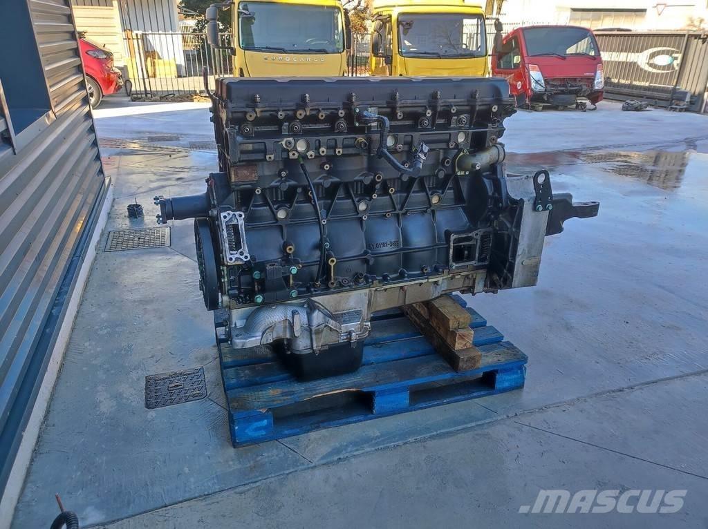 MAN D2676 发动机