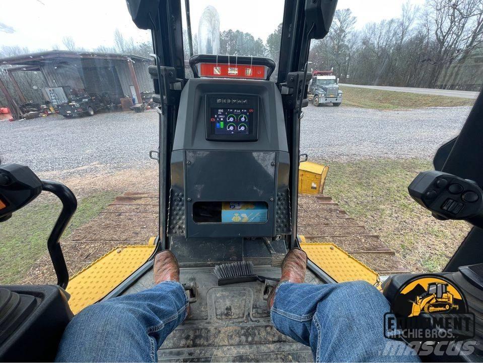 John Deere 750L 履带式推土机