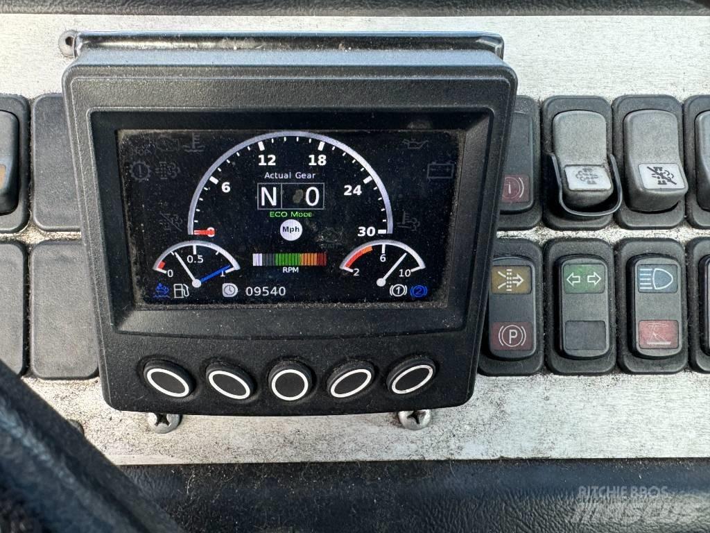 Terberg YT 222 码头牵引车