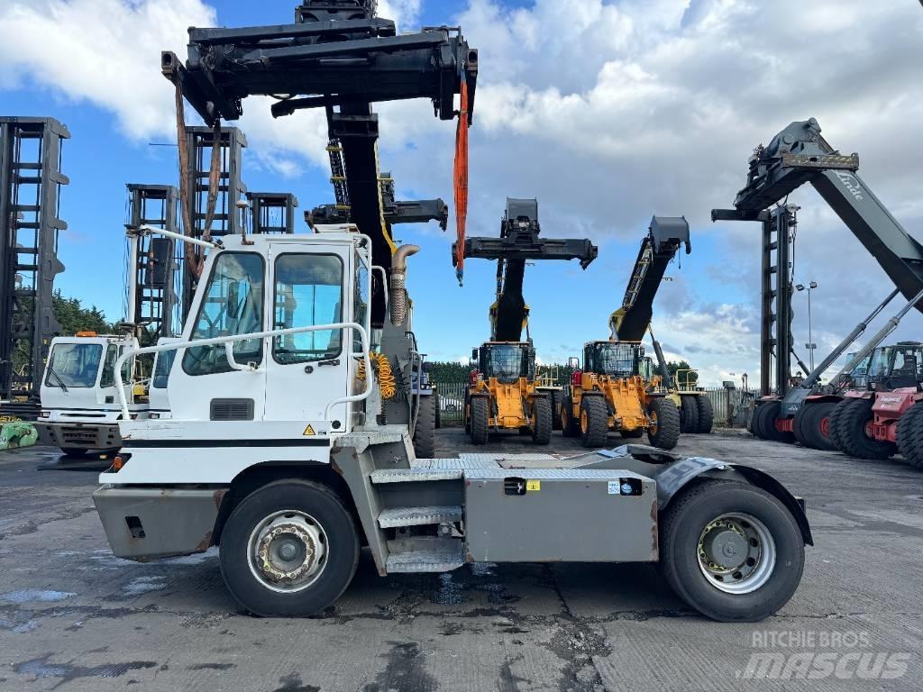 Terberg YT 222 码头牵引车