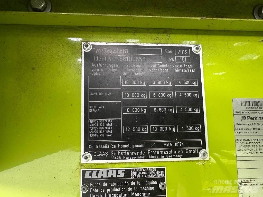 CLAAS Avero 240 联合收割机