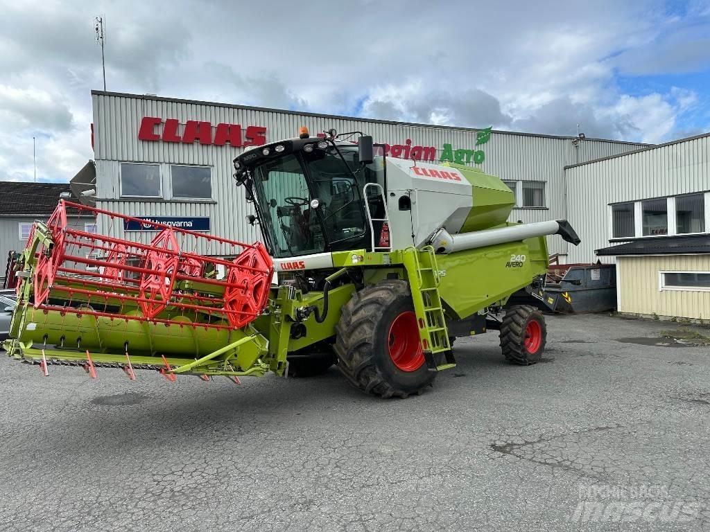 CLAAS Avero 240 联合收割机