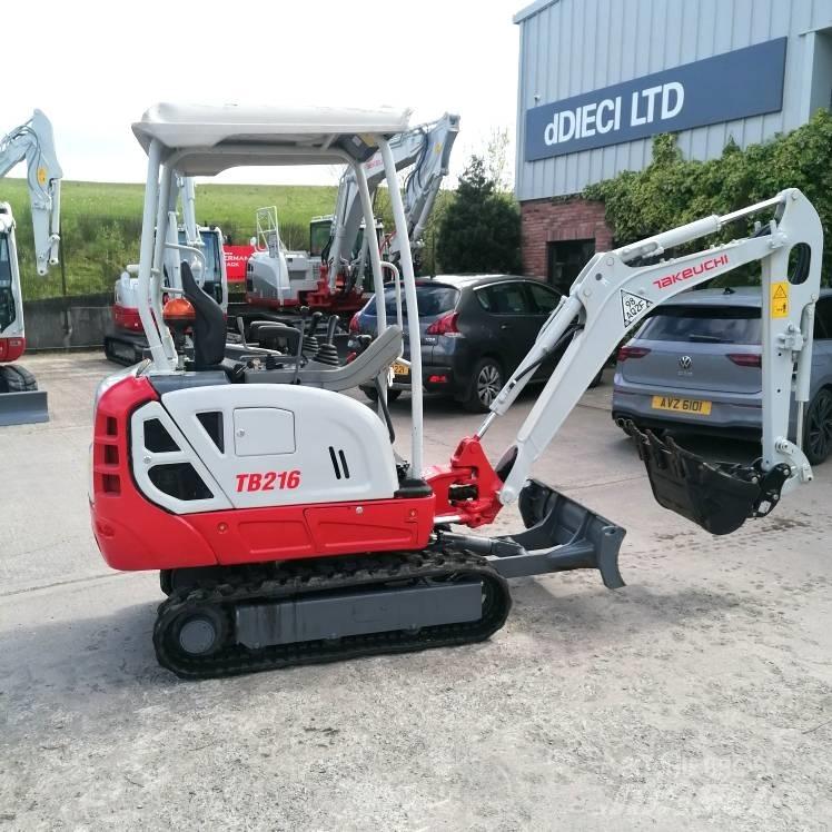 Takeuchi TB216 小型挖掘机