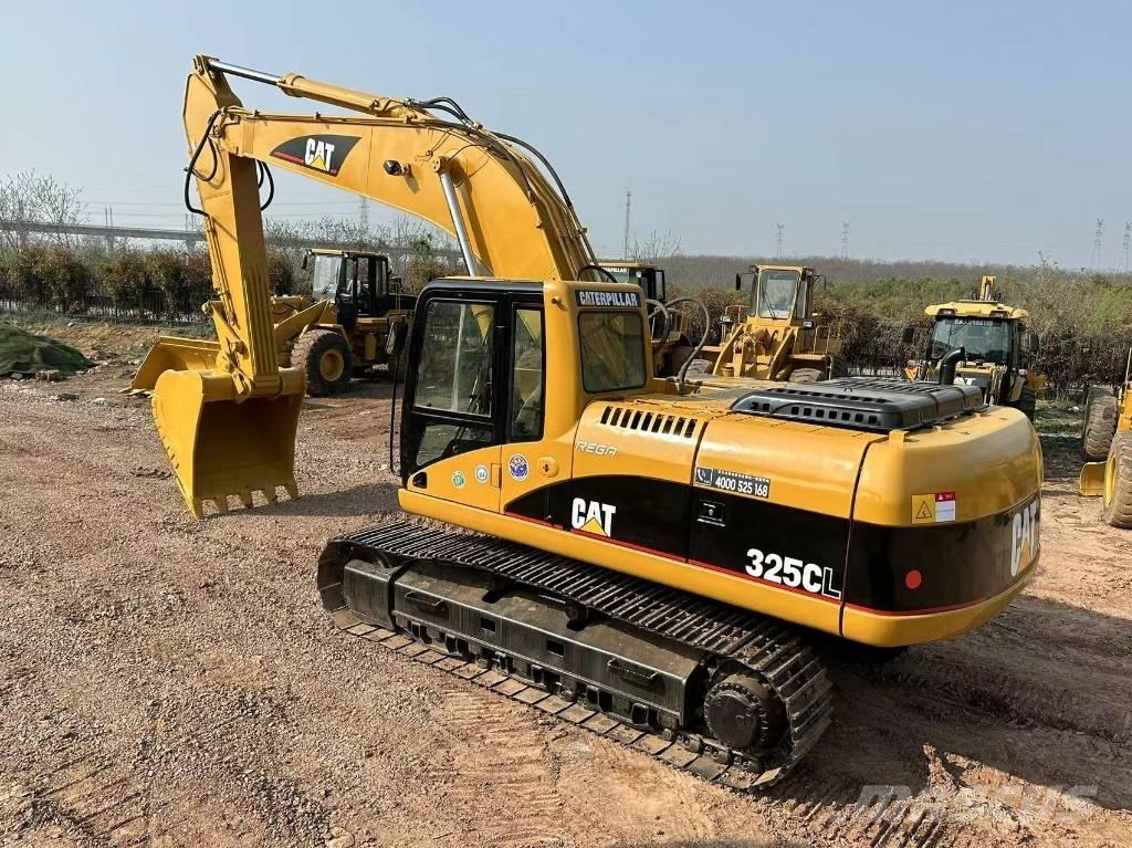 CAT 325 CL 履带挖掘机