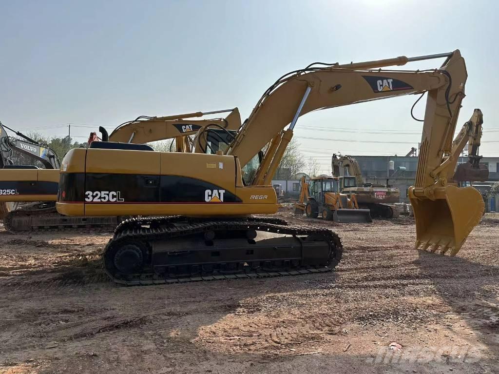 CAT 325 CL 履带挖掘机
