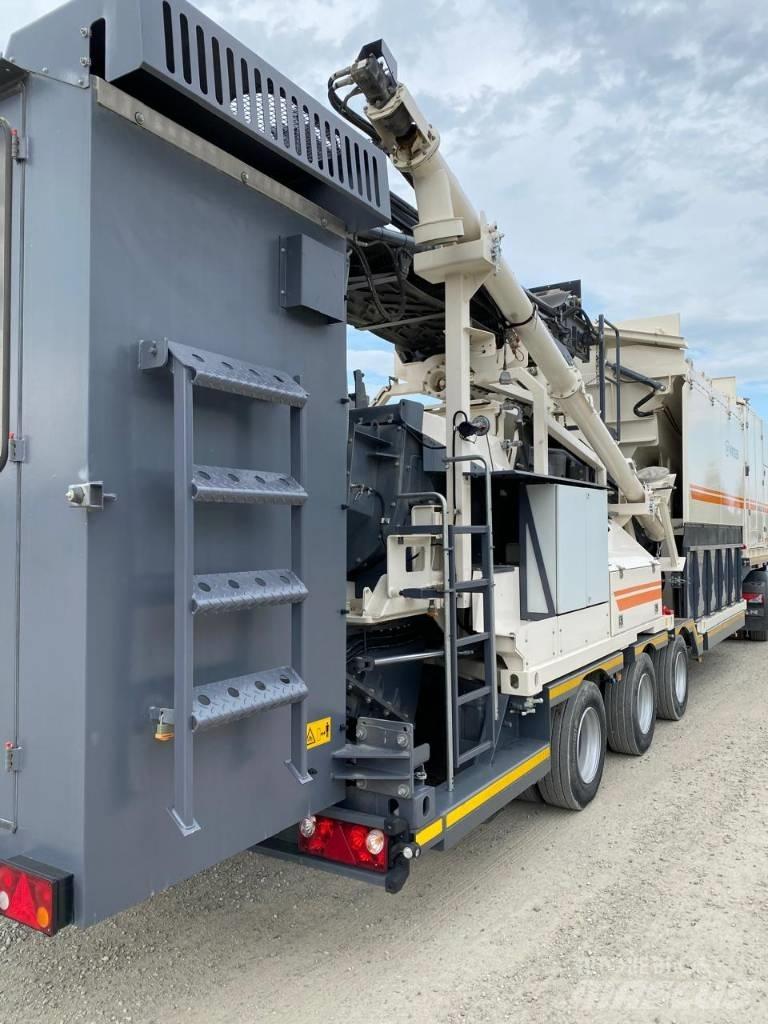 Wirtgen KMA220 沥青摊铺机
