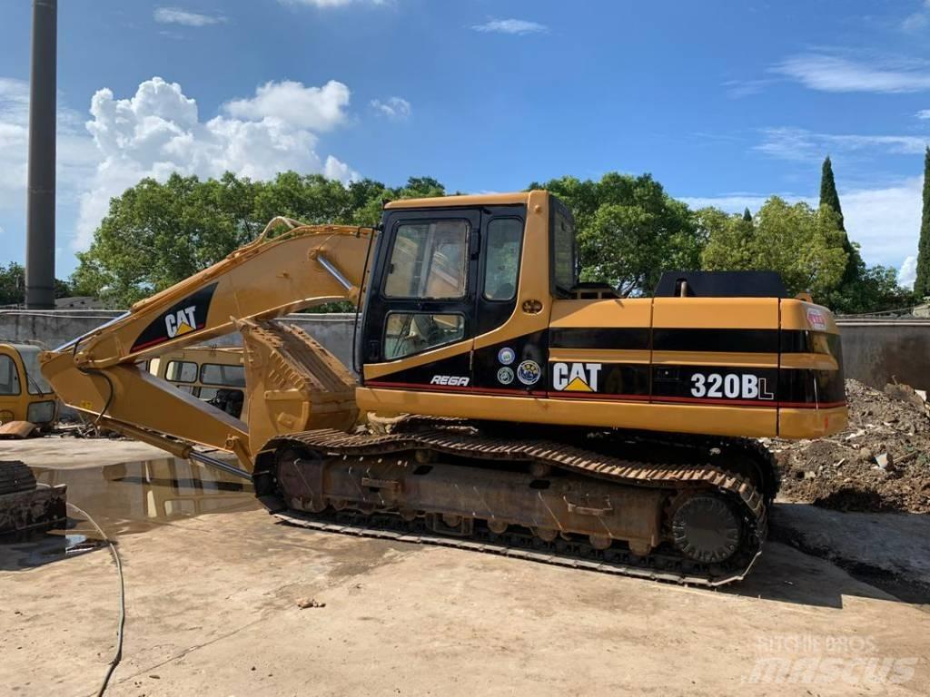 CAT 320BL 履带挖掘机