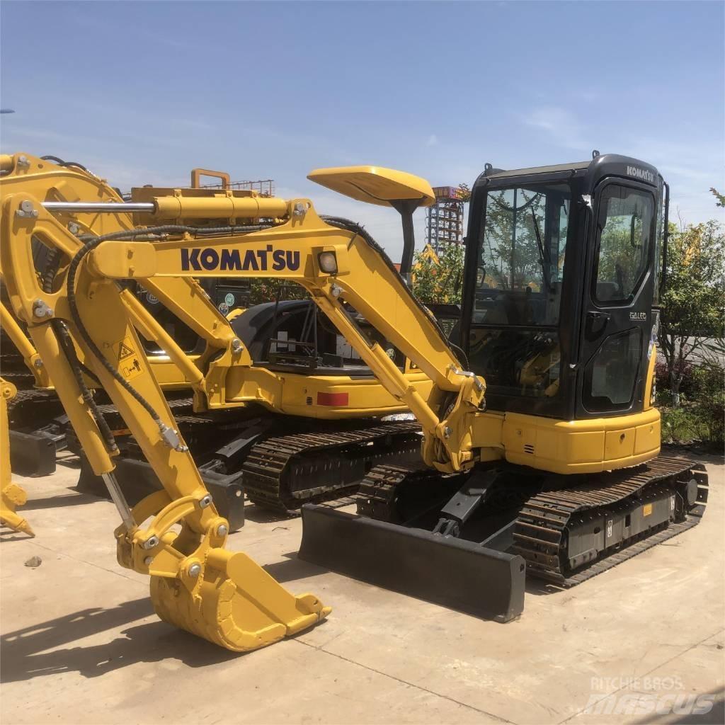 Komatsu PC 35 小型挖掘机