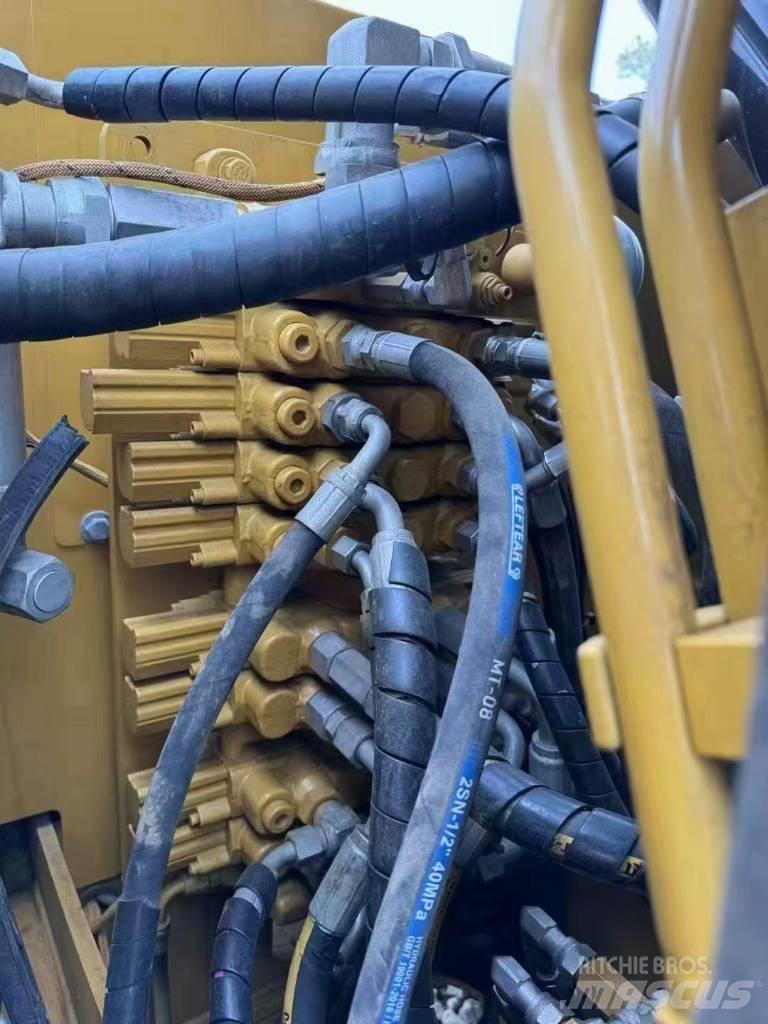 CAT 308E 履带挖掘机