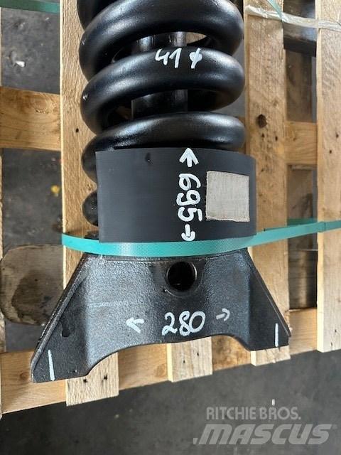 Doosan NAPINACZ 履带、链条和底盘