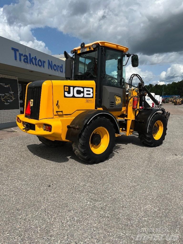 JCB 411 HT 6400 Tim 轮式装载机