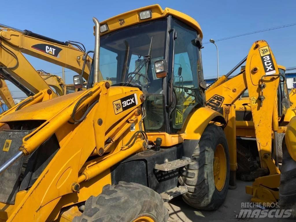JCB 3 CX 反铲装载机