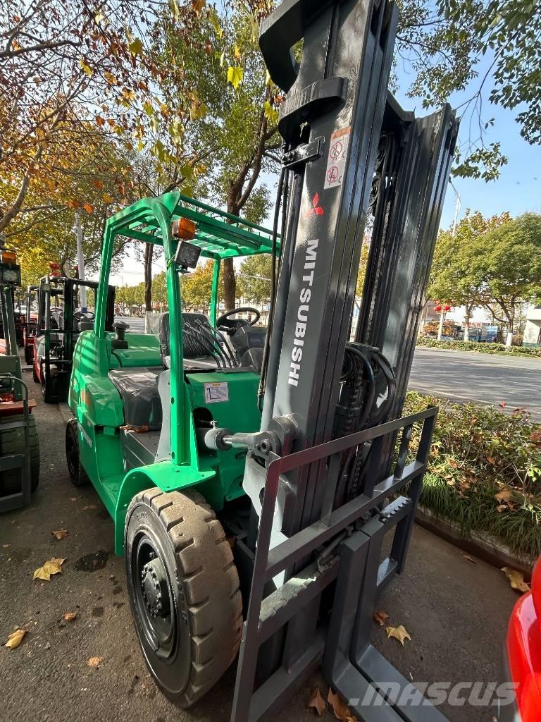  三菱叉车 2t 柴油叉车