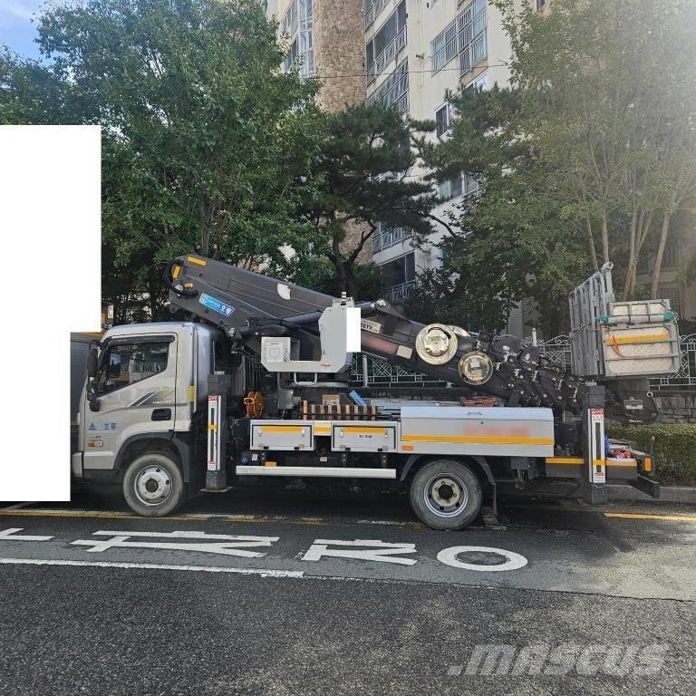 Horyong SKY320 车载式高空作业车