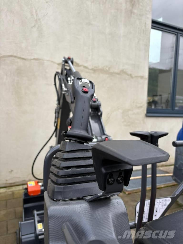 Eurocomach ES14SR 小型挖掘机