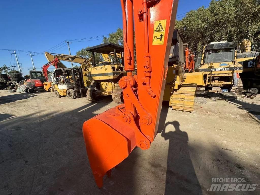 Hitachi ZX 75 履带挖掘机