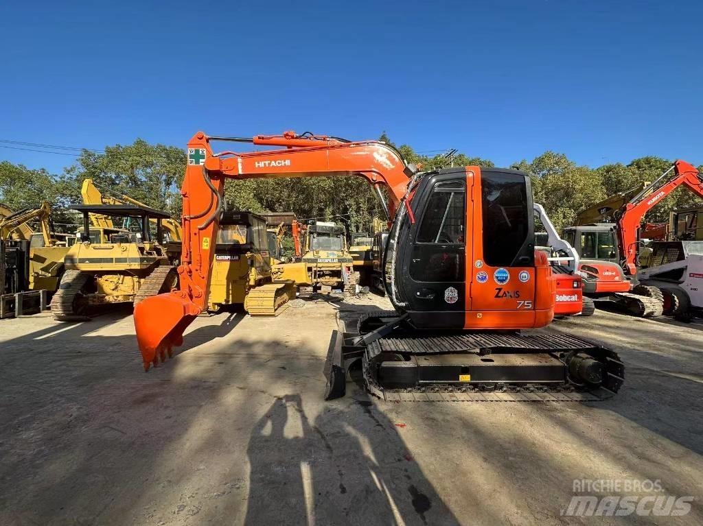 Hitachi ZX 75 履带挖掘机
