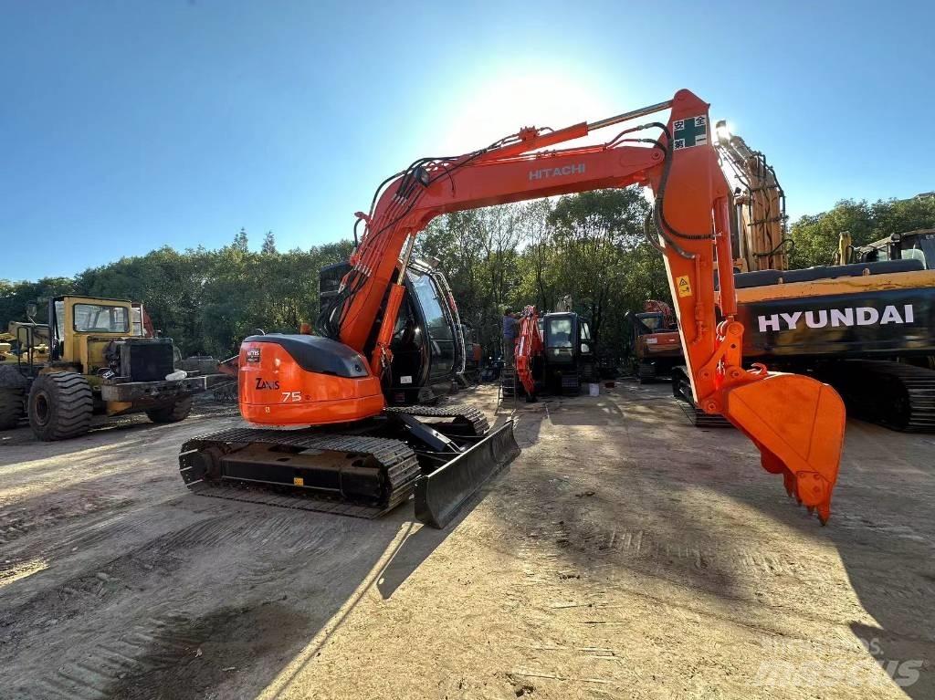 Hitachi ZX 75 履带挖掘机
