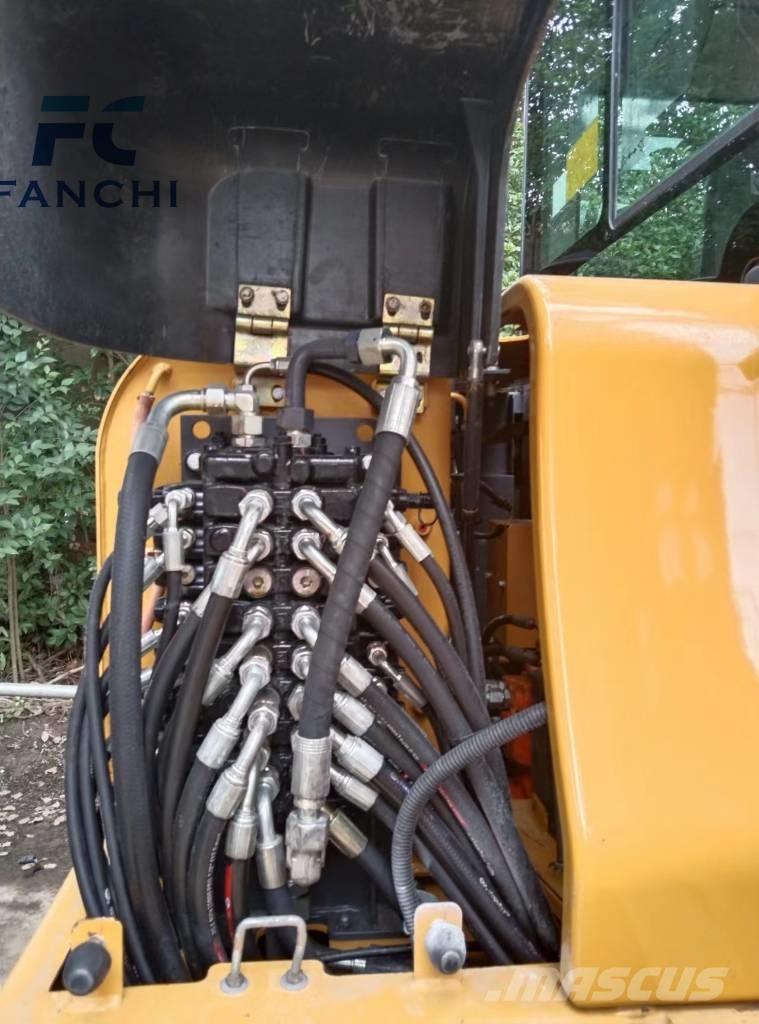 XCMG XE 60 DA 履带挖掘机