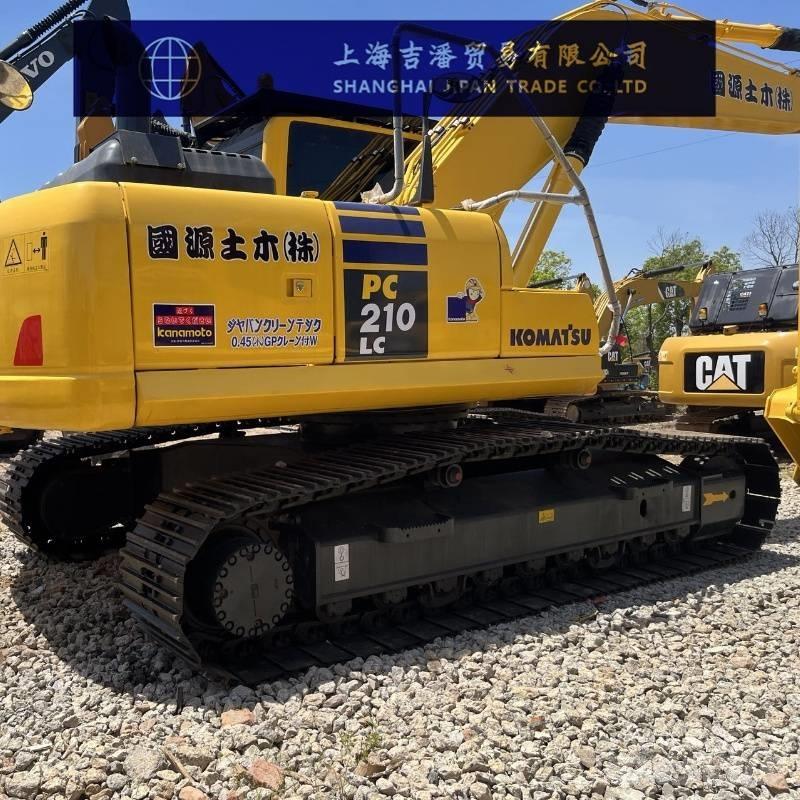 Komatsu PC 210 履带挖掘机