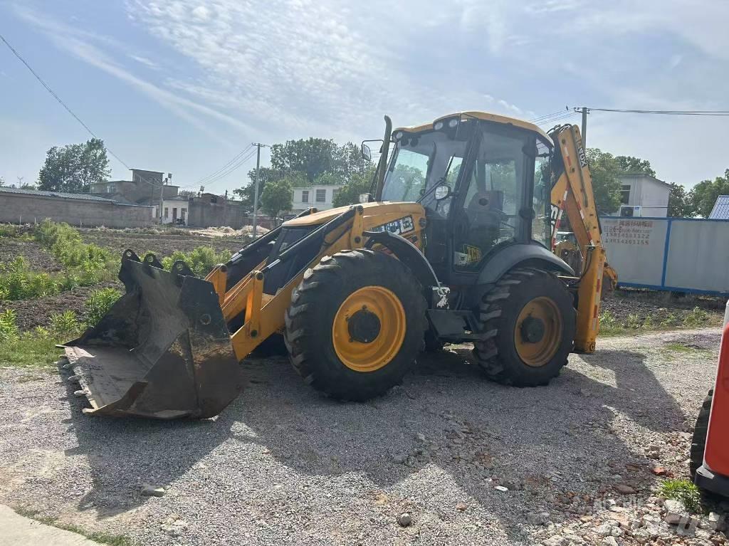 JCB 4 CX 反铲装载机