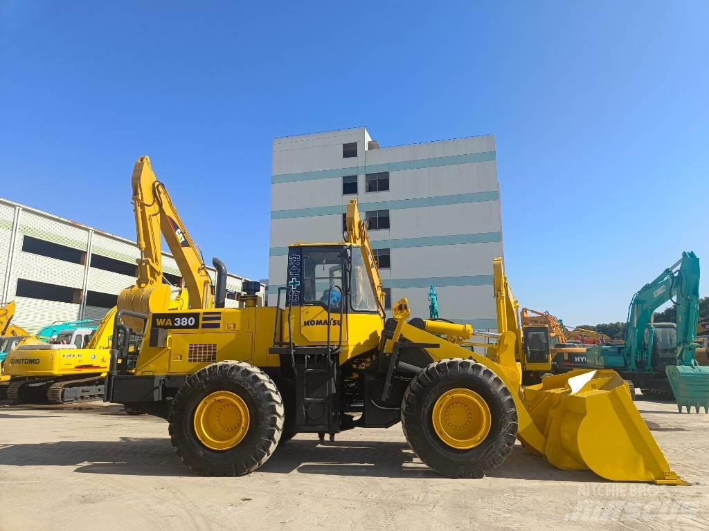 Komatsu WA 380-3 轮式装载机