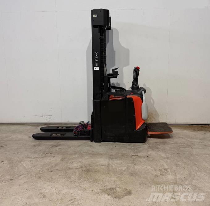 BT truck SPE 140L 手推堆垛车