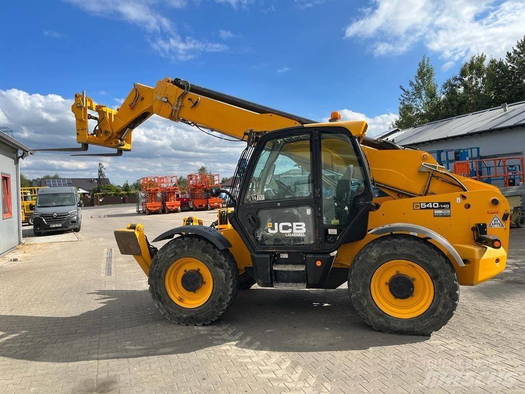 JCB 540-140 伸缩臂叉装车|叉装车