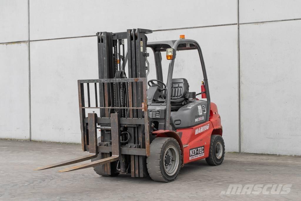 Manitou MI 30 D 柴油叉车