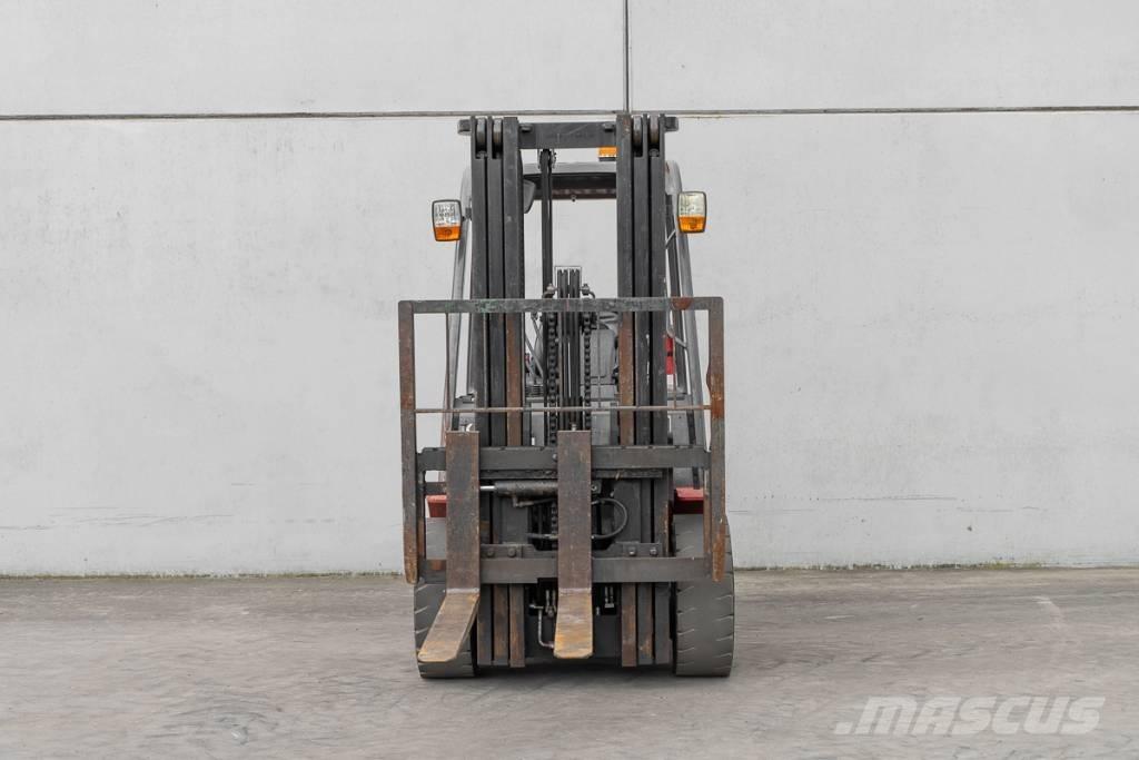 Manitou MI 30 D 柴油叉车