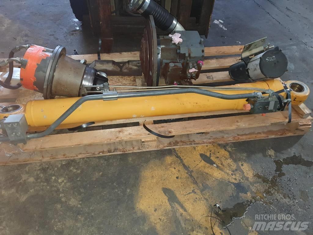 Liebherr R 904 C 液压