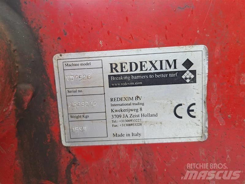 Redexim 7526 通风机和垂直割草机