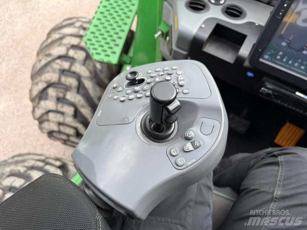 John Deere 1910G 集运机