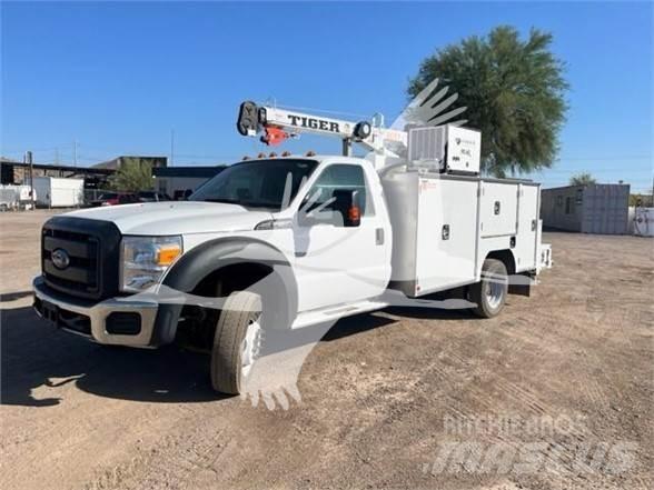 Ford F550 建筑机械-其他