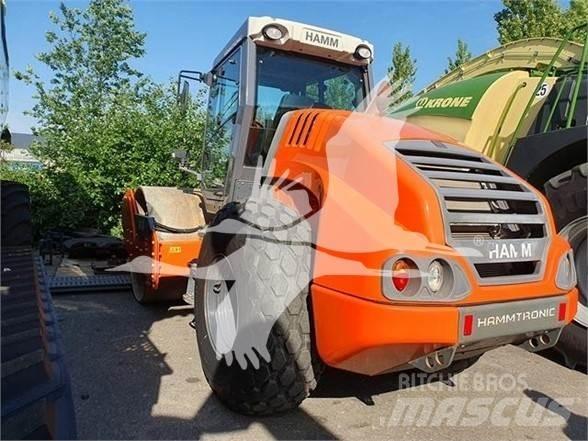 Hamm H13i 单轮压路机