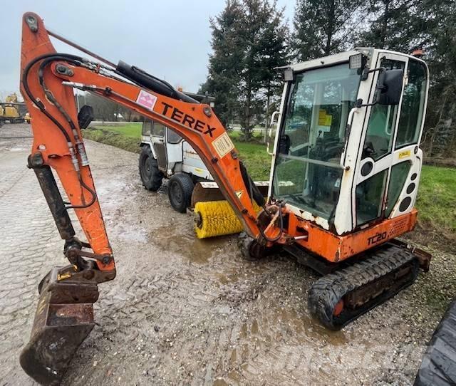 Terex TC20 小型挖掘机
