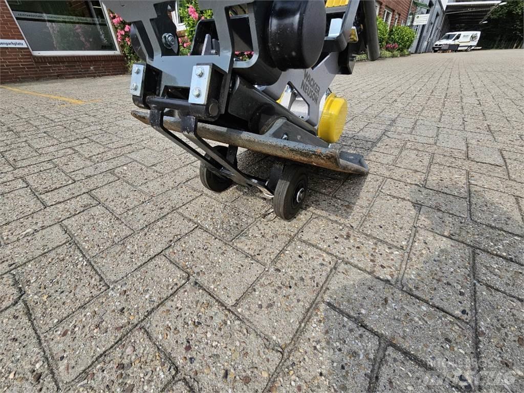 Wacker AP 1850E 农业机械-其他