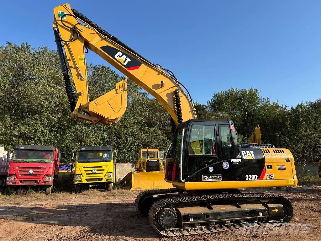 CAT 320 D 履带挖掘机